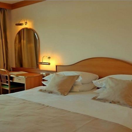 Hotel Astarea 2 à Mlini Extérieur photo