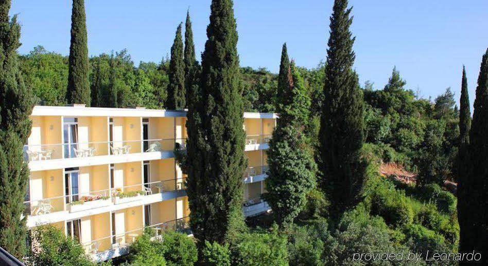 Hotel Astarea 2 à Mlini Extérieur photo