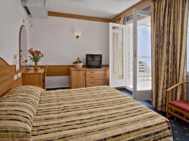 Hotel Astarea 2 à Mlini Extérieur photo
